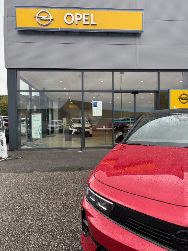 Photo aesthétique Opel Groupe Dubreuil